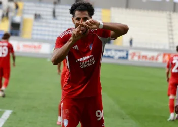 De Teófilo Otoni ao protagonismo europeu: Jô Batista lidera sonho histórico do Turan na Conference League