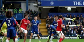 João Pedro marca o gol mais bonito da Premier League 25/26
