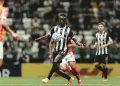 Galo vence Cienciano e segue a uma vitória da classificação na sulamericana