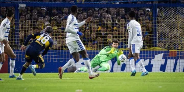Cruzeiro arranca empate heroico diante do Boca Juniors na Bombonera e fica a um passo das oitavas da Libertadores