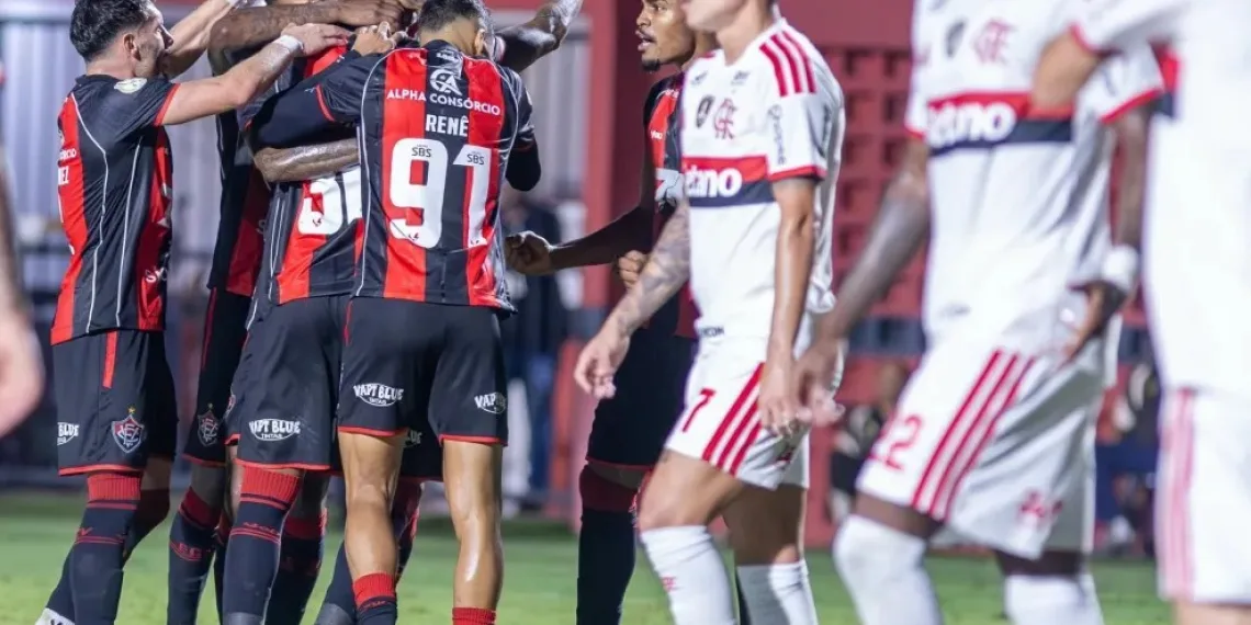 Vitória elimina Flamengo no Barradão e volta às oitavas da Copa do Brasil após quatro anos