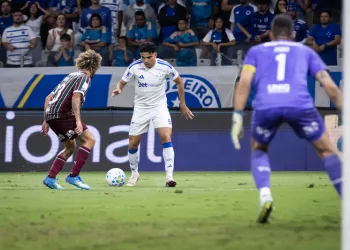 Cruzeiro “salva”  empate com o Fluminense no Mineirão e amplia sequência invicta no Brasileirão