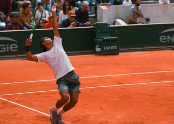 Luís Guto Miguel conquista Roland Garros Junior Series 2026 e assume o topo do ranking mundial juvenil