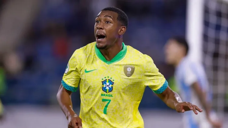 Brasil terá apenas uma mudança contra a Escócia; Neymar volta a ser opção