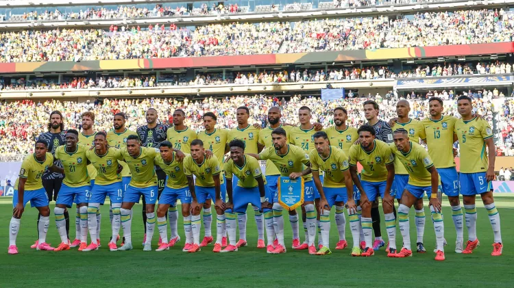 Ancelotti indica poucas mudanças e deve insistir em jogadores que decepcionaram na estreia da Seleção Brasileira