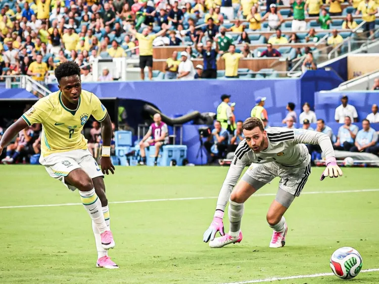 Brasil domina a Escócia, vence por 3 a 0 e garante liderança do Grupo C na Copa do Mundo
