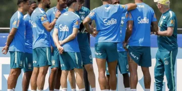 Brasil inicia preparação para enfrentar a Noruega nas oitavas da Copa do Mundo; Ancelotti avalia mudanças no meio-campo