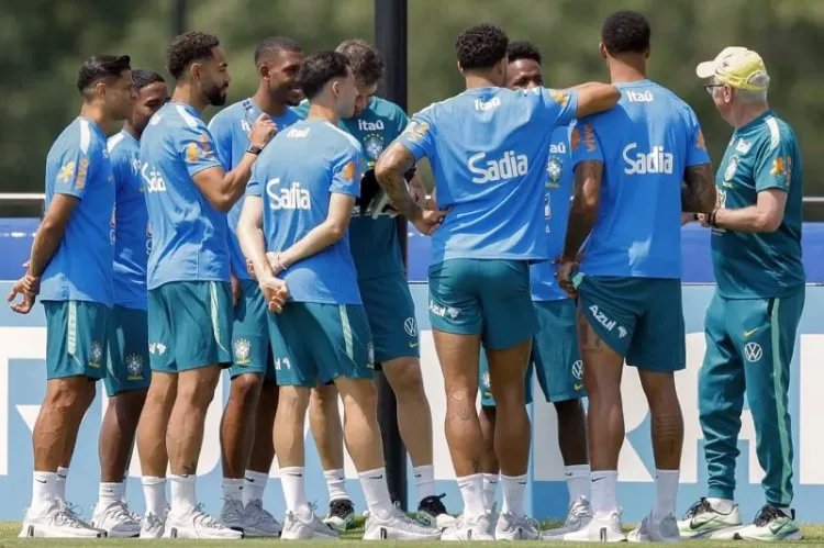 Brasil inicia preparação para enfrentar a Noruega nas oitavas da Copa do Mundo; Ancelotti avalia mudanças no meio-campo