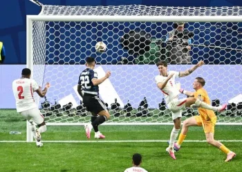 Argentina vira sobre a Inglaterra em jogo épico e vai à final da Copa do Mundo para enfrentar a Espanha