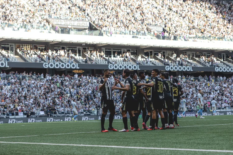 Atlético-MG domina o Grêmio, vence por 3 a 0 e chega a nove jogos de invencibilidade