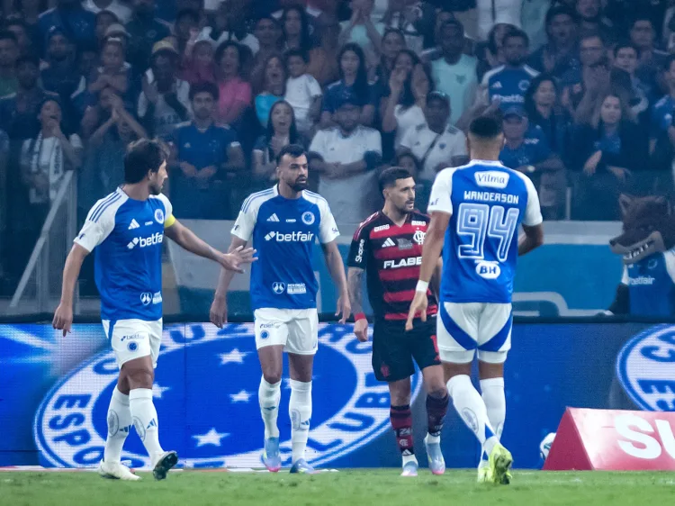 Cruzeiro inicia venda de ingressos para duelo contra o Flamengo pela Libertadores