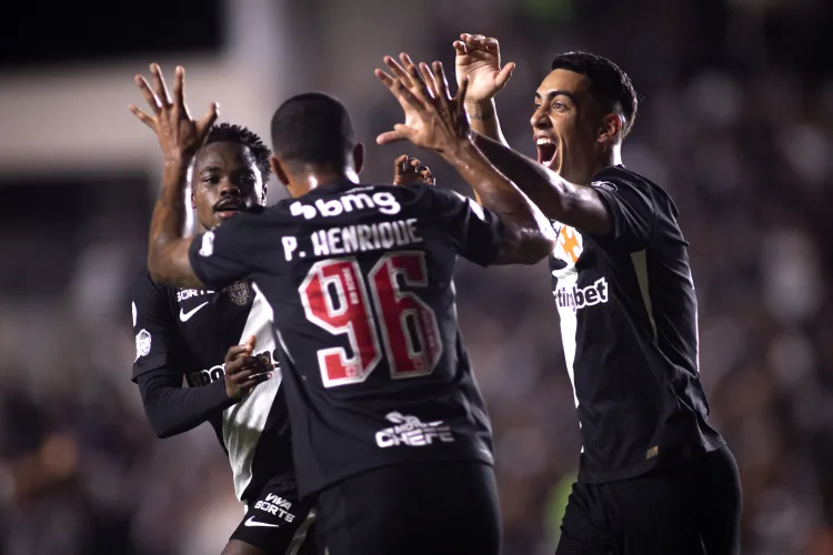 Com time reserva Cruzeiro perde para o Vasco em São Januário antes de clássico decisivo pela Copa do Brasil