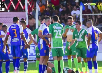 Paraisense faz partida irretocável, vence Ninheira por 2 a 0 e fica a um passo do título da Copa Folha Regional