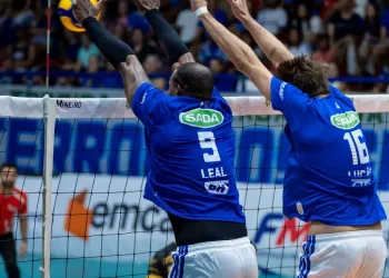 Que Jogaço: Sada Cruzeiro sofre, mas vence Montes Claros no tie-break na estreia do Mineiro de Vôlei