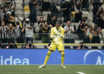 Gabriel Delfim ganha espaço no Atlético-MG e mostra poder de decisão em sequência como titular