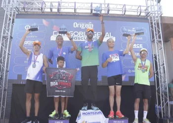 Valter Gonçalves é campeão da Corrida Origem em Salinas e segue dominando o atletismo regional
