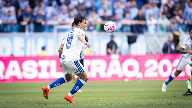 Kaio Jorge marca 3 gols no jogo Gremio 2x4 Cruzeiro - Foto Lucas Bubbols - Cruzeiro